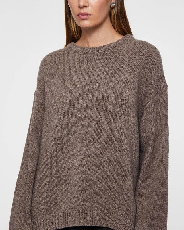 Wakakuu Icons Sweater Albi Mole S