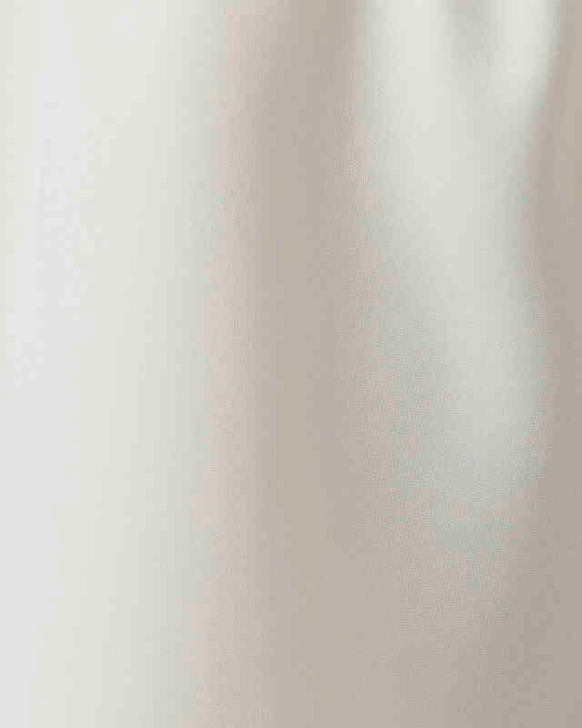 Almada Shorts Bim Crepe  Cream L