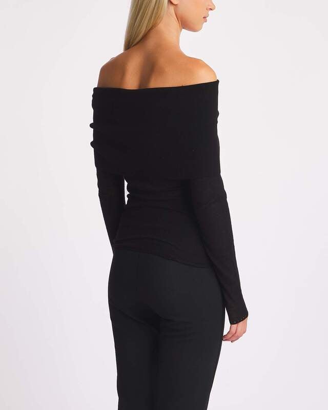 Filippa K Top Light Off Shoulder Black S