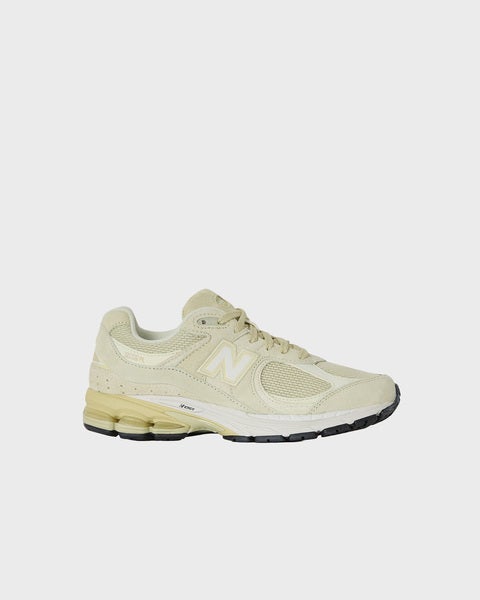 Sneakers New Balance 2002R Light Yellow 1