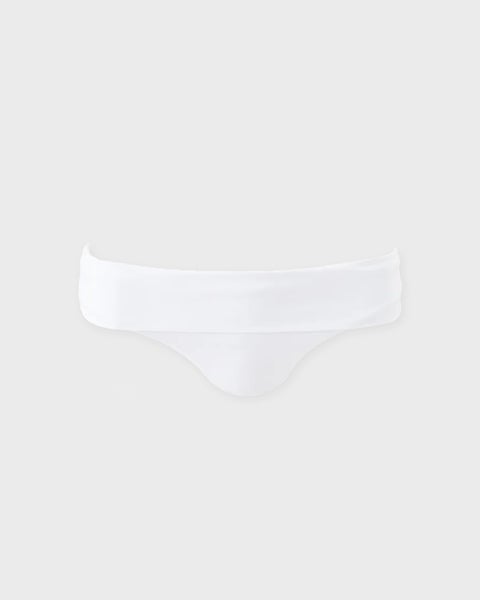 Bikini Bottom Brussels White 1