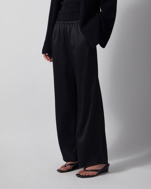 Wakakuu Icons Trousers Adeline Satin Black XL