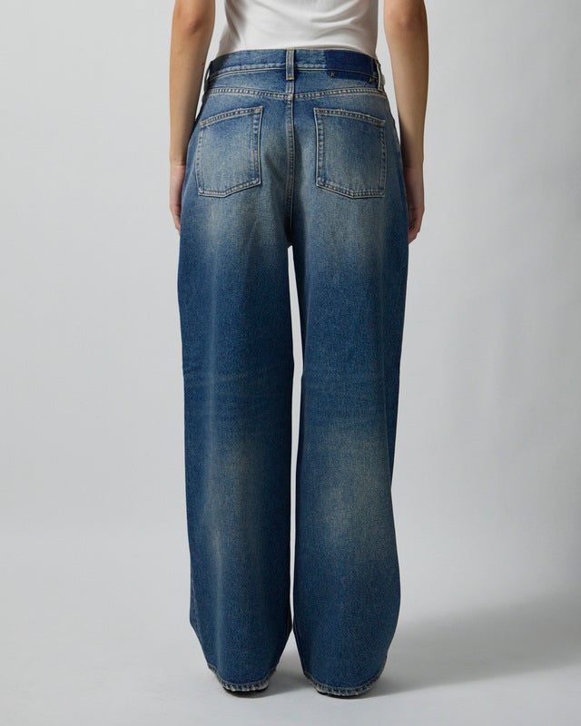 Golden Goose Deluxe Brand Jeans Golden Melody Boyfriend Denim Washed Blue 28