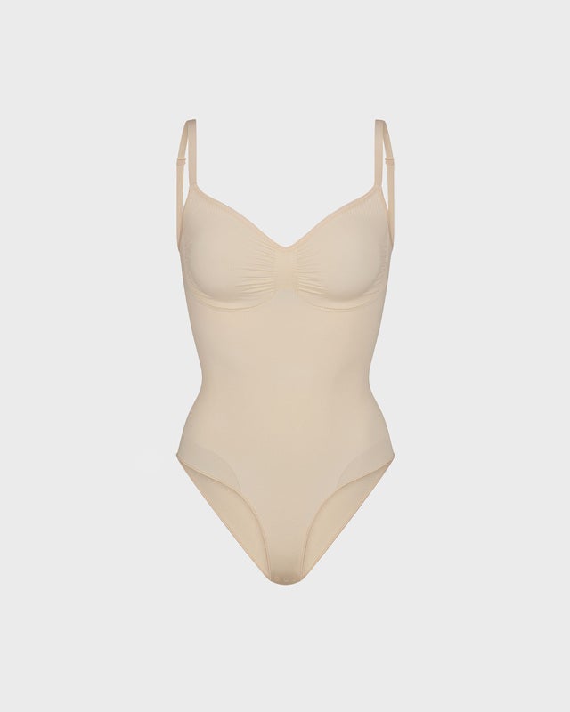 Skims Bodysuit Seamless Sculpt Brief Sand L