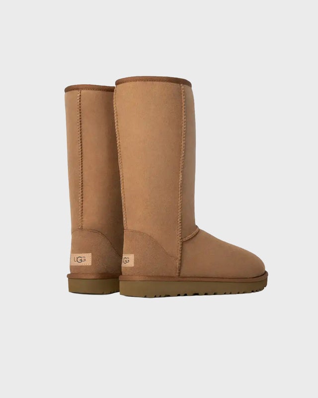 UGG Boot Classic Tall II Chestnut US 7 (EUR 38)