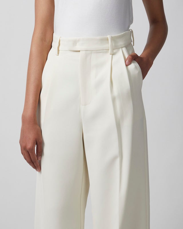 Almada Byxor Bella Creme L