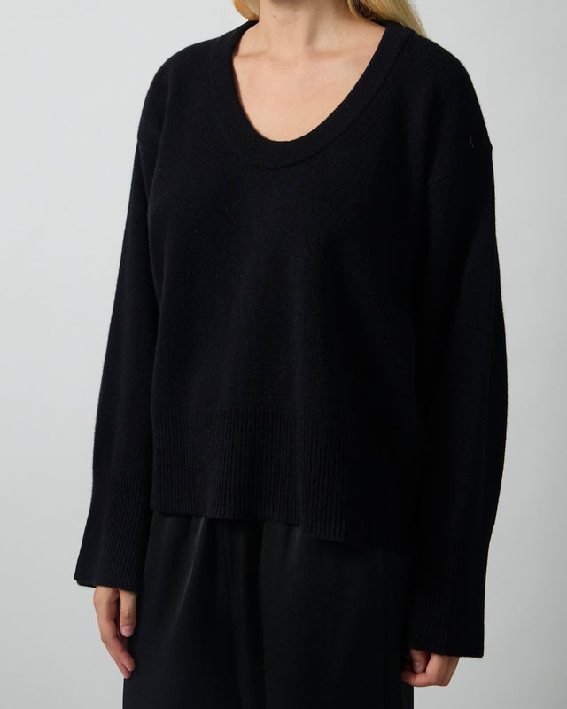 Dagmar Sweater Soft Wool Scoop Knit Black S