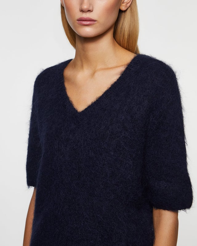 Wakakuu Icons Sweater Serena Fluffy Knit Navy S