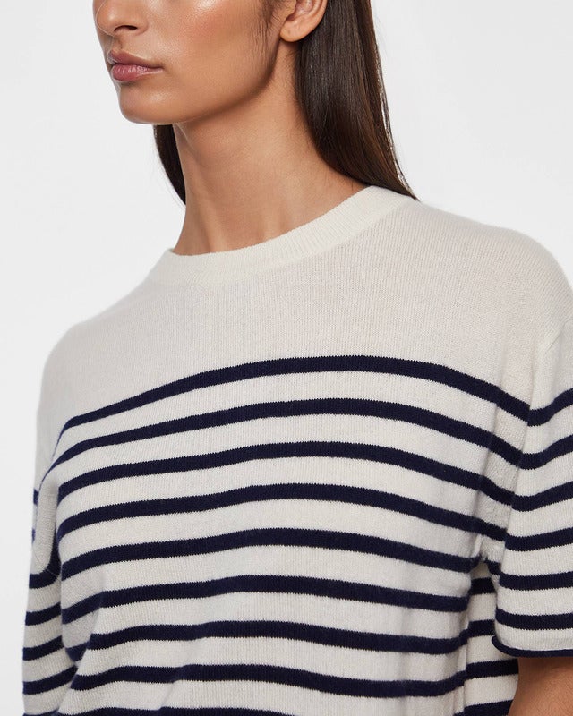 LISA YANG T-Shirt Cila Stripe Cashmere Blue/White 2 (M-L)