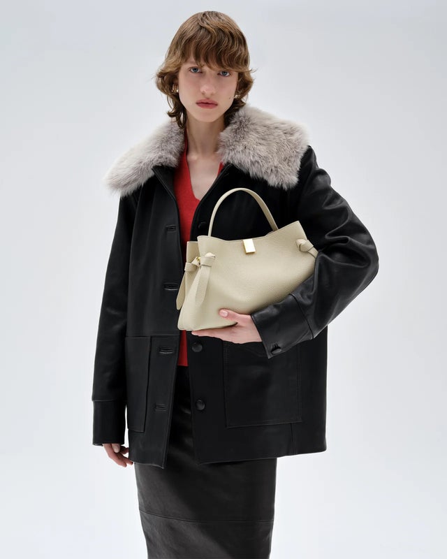 Yuzefi Bag Gyoza Pebble Grain Leather Cream ONESIZE