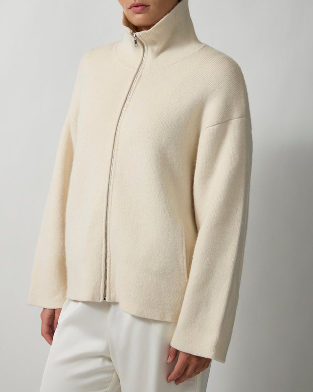 Soft Goat Cardigan Double Knit White L