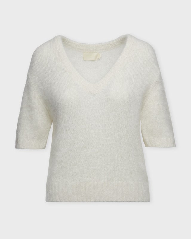 Wakakuu Icons Sweater Serena Fluffy Knit Cream M