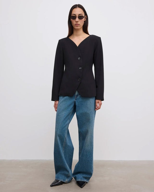 Dagmar Dinner Jacket Curved Front Black 42