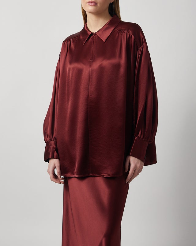 By Malene Birger Blus Leonora Satin Cabernet 44