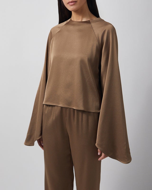 Wakakuu Icons Top Emmy Mocca M