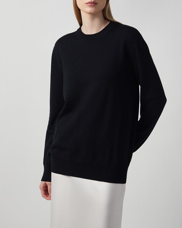 Jil Sander Sweater Midweight Wool Crew-Neck Black 40