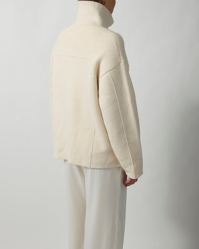 Soft Goat Cardigan Double Knit White L