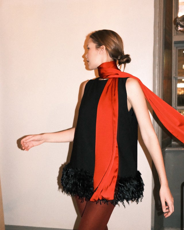 Le Scarf Scarf Narrow Satin  Red ONESIZE