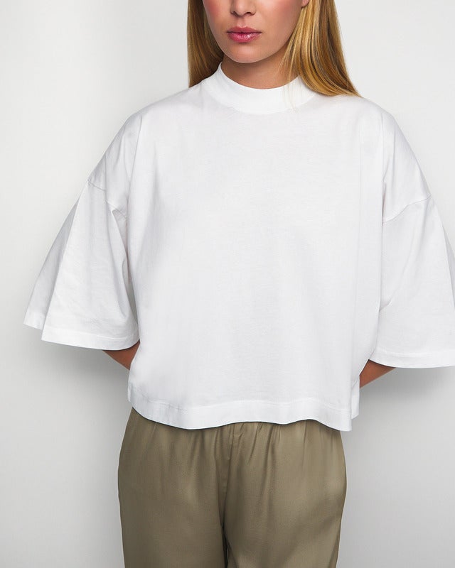 Wakakuu Icons T-Shirt Kim Oversized Cropped White L