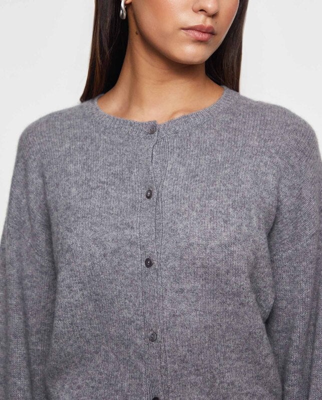 Almada Label  Cardigan Coco Light grey L