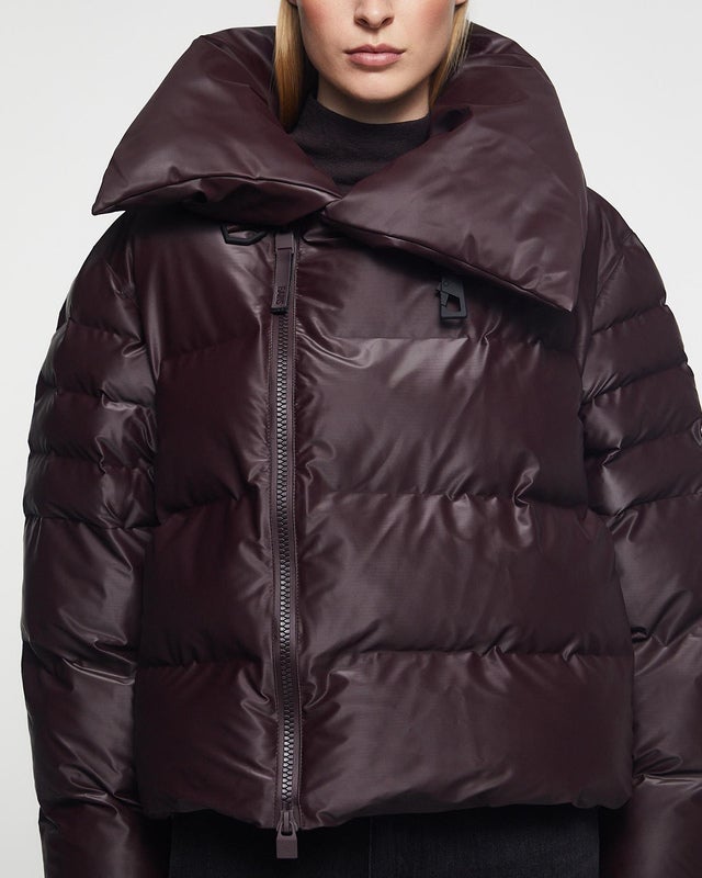 Rains Jacket Alta Vision Short Puffer Bordeaux S