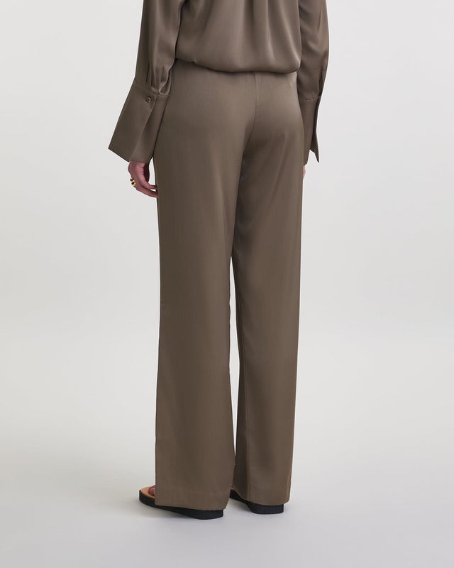 Wakakuu Icons Trousers Maria Satin Taupe S