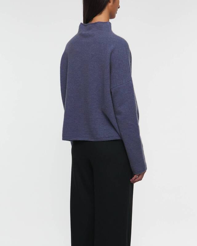 Filippa K Sweater Mika Yak Funnelneck Dusty blue XL