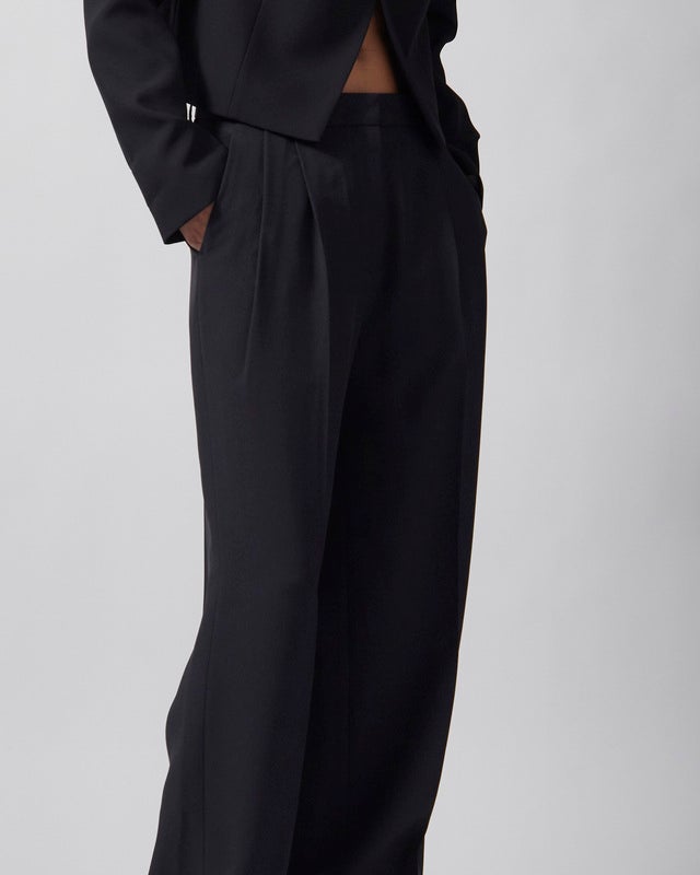 Wakakuu Icons Trousers Pleated Black S
