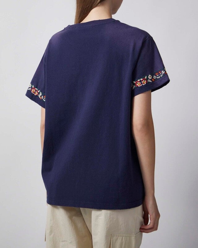 Found T-shirt Embroidered Unisex Horse Equine Navy XS