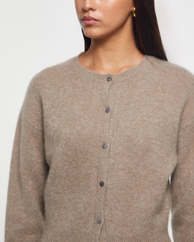 Almada Label  Cardigan Coco Nougat XL