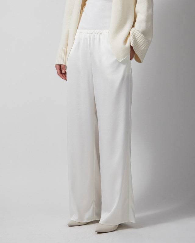 Wakakuu Icons Trousers Adeline Satin Cream S