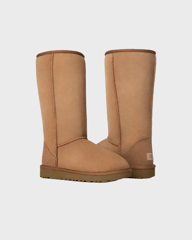 UGG Boot Classic Tall II Chestnut US 7 (EUR 38)