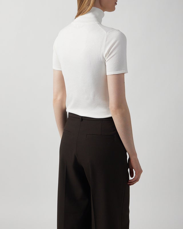 Andiata Top Pola Knit  White M