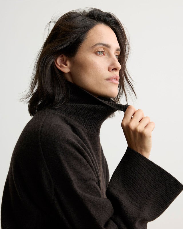 Wakakuu Icons Sweater Fuji Turtleneck Brun L