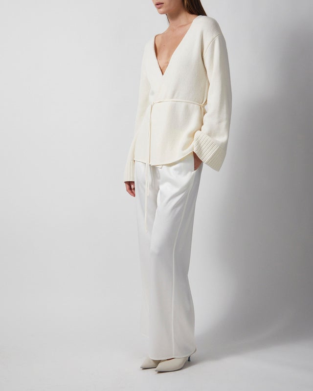 Wakakuu Icons Trousers Adeline Satin Cream S