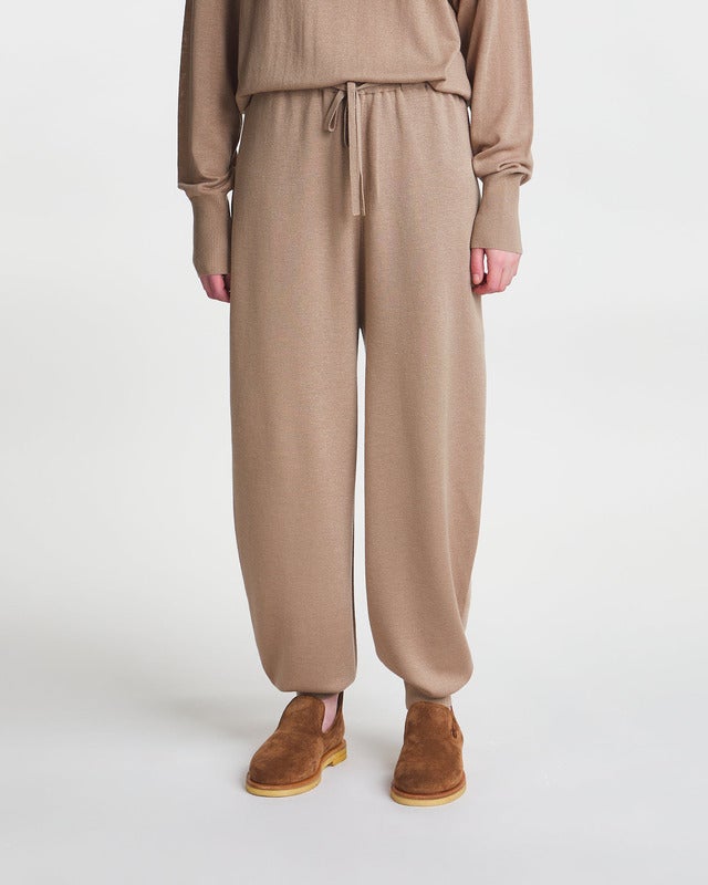 By Malene Birger Trousers Tevana Taupe L