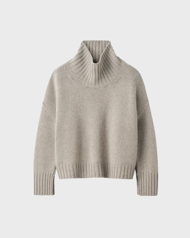 Soft Goat Sweater Girlfriend Turtleneck Greige XL