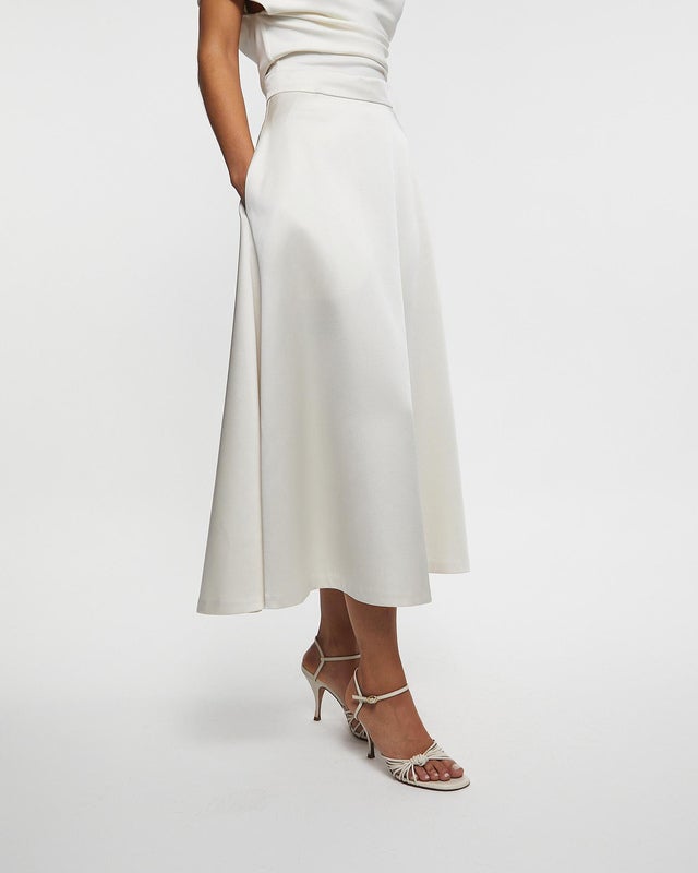 Wakakuu Icons Skirt Rio Satin  Cream S