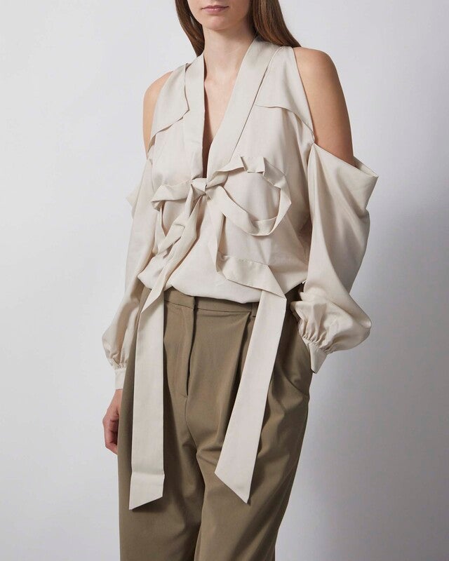 Acne Studios Blus Cut-Out Bow Light beige 38