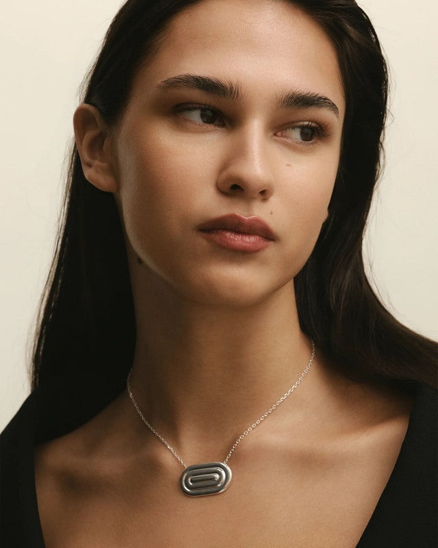 LOUIS ABEL Necklace Oval Maze Silver ONESIZE