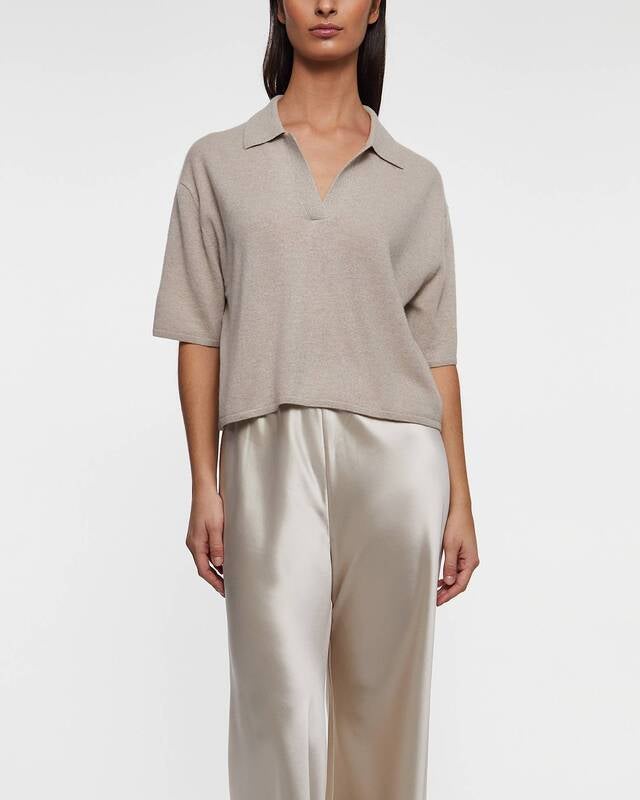 LISA YANG T-Shirt Neela Cashmere Sand 1 (S-M)