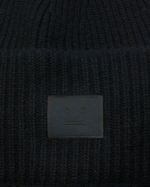 Beanie Large Face Logo  Black ONESIZE 2