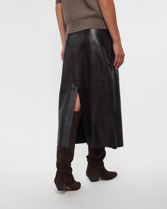Wakakuu Icons Skirt Lamb Leather Brown 40