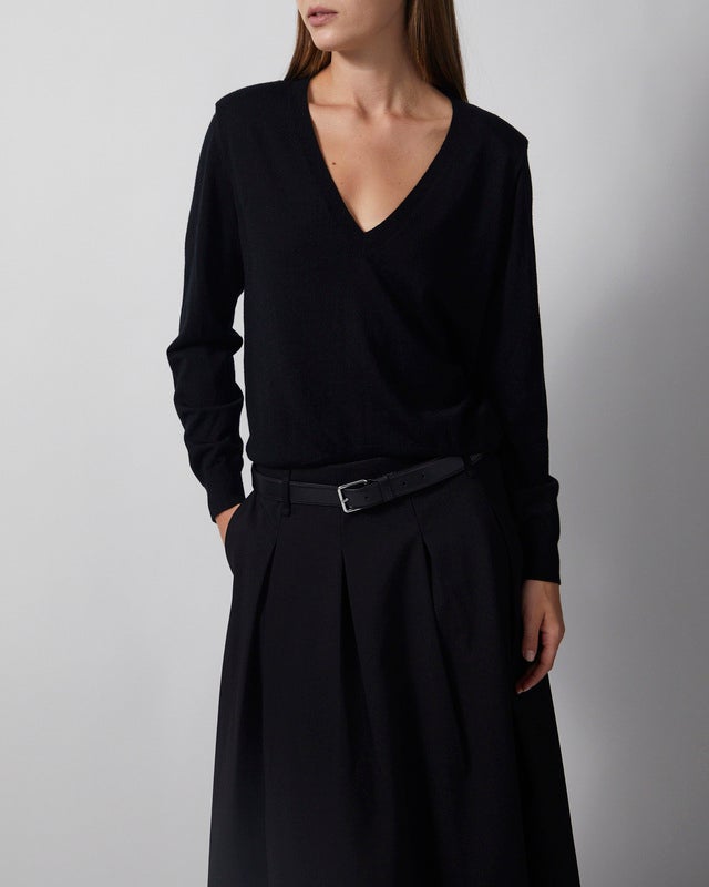 Wakakuu Icons Sweater Angler Merino Wool V-Neck Black XL