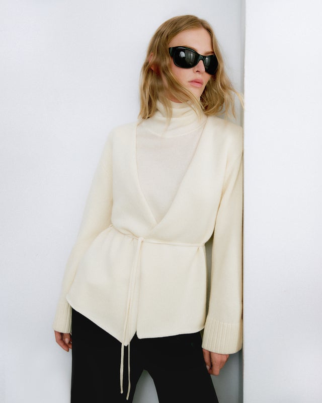 Wakakuu Icons Cardigan Cashmere Wool Wrap Pearl XS-S